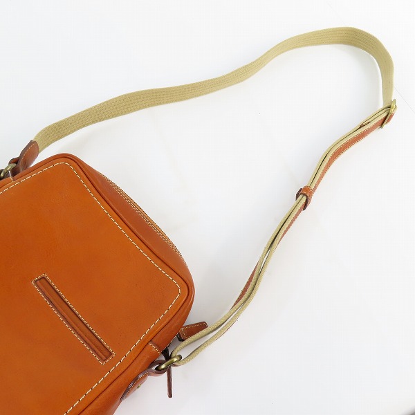 実際に弊社で買取させて頂いた土屋鞄製造所/ツチヤカバン Tone OILNUME/トーンオイルヌメ ジップトップショルダーバッグ/キャメルの画像 2枚目