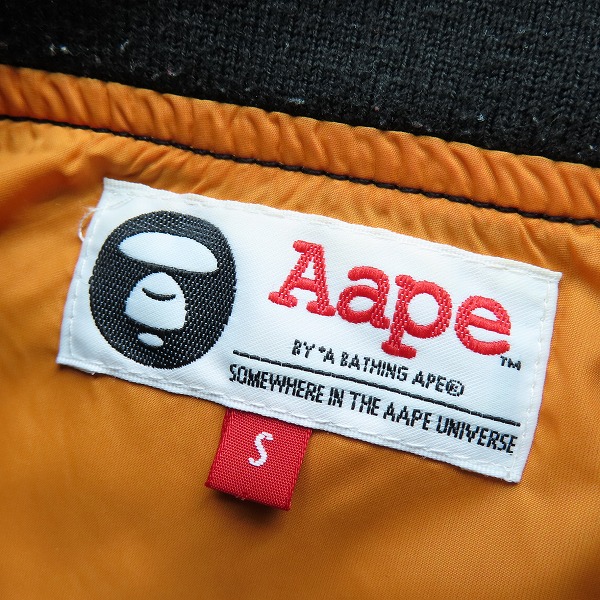 実際に弊社で買取させて頂いたA BATHING APE/アベイシングエイプ AAPE カモフラ ジャケット/Sの画像 2枚目