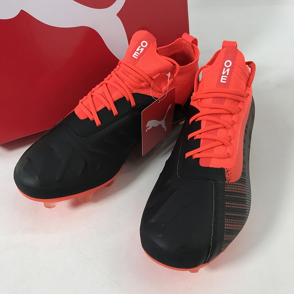 実際に弊社で買取させて頂いた【未使用】PUMA/プーマ ワン 5.1 HG サッカースパイク/105616 01/26