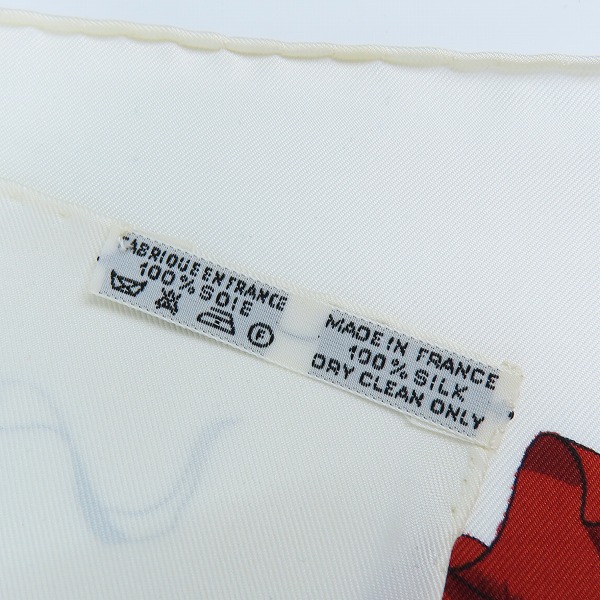 実際に弊社で買取させて頂いたHERMES/エルメス カレ90  PAVOIS 船旗 柄 シルク スカーフ/ストールの画像 2枚目