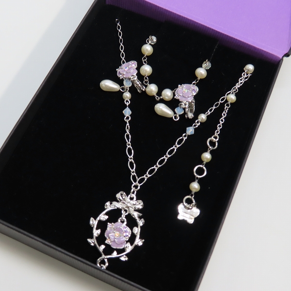 実際に弊社で買取させて頂いたANNA SUI/アナスイ ローズトップ/パール ネックレス/イヤリング/ブレスレット 4点セット