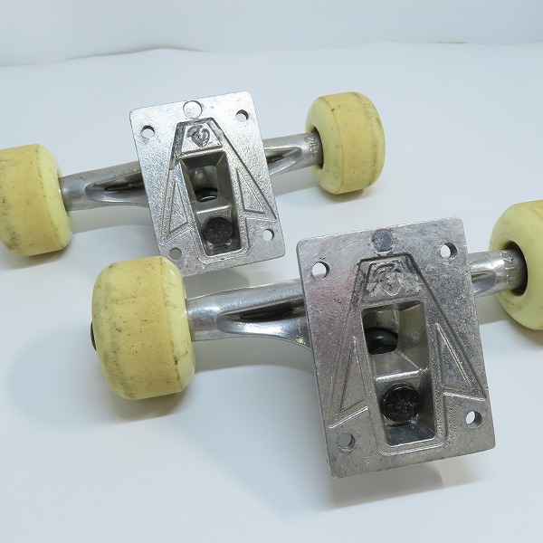 実際に弊社で買取させて頂いたTHUNDER TRUCK/サンダー スケートボード/スケボー トラックの画像 4枚目