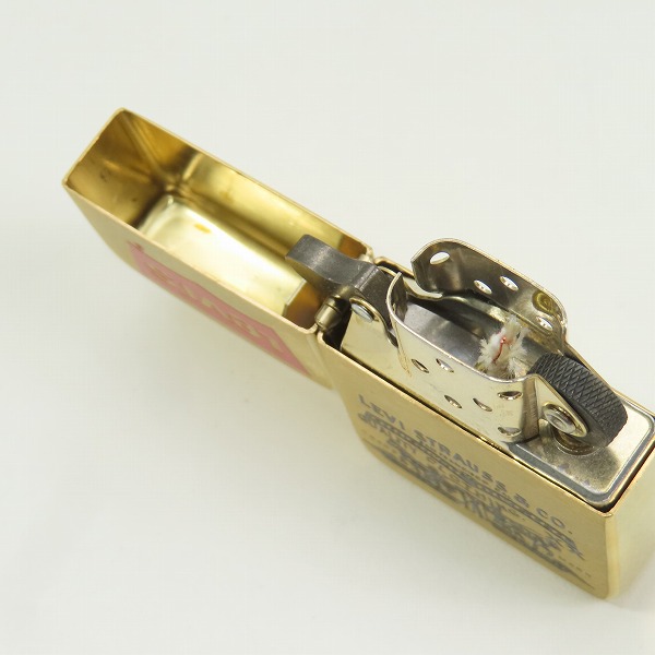実際に弊社で買取させて頂いたZIPPO/ジッポー Levi’sリーバイス 1941レプリカ /2018年製の画像 4枚目