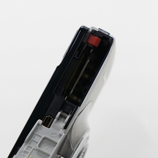 実際に弊社で買取させて頂いたOLYMPUS/オリンパス μ-7010 ミュー コンパクトデジタルカメラ 動作未確認の画像 7枚目