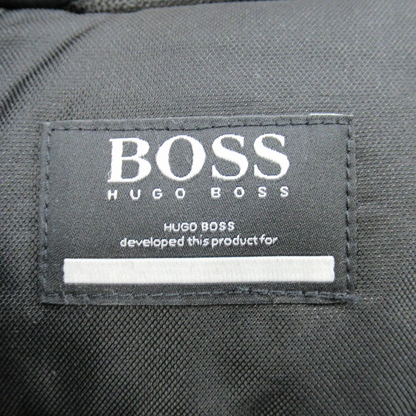 実際に弊社で買取させて頂いたHUGO BOSS×Mercedes-Benz/ヒューゴボス×メルセデスベンツ AMG PETRONAS 中綿 ジャケット XLの画像 2枚目