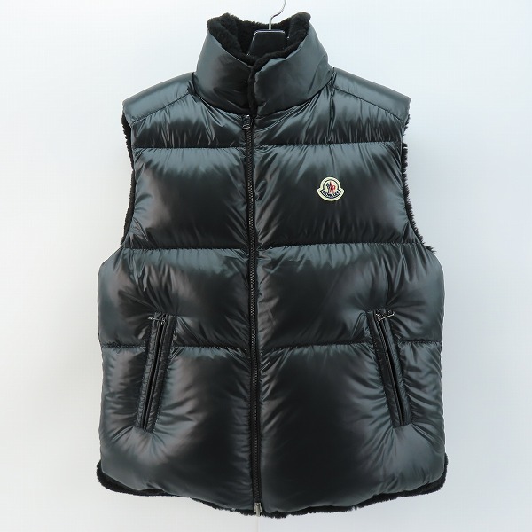 実際に弊社で買取させて頂いた【JPタグ】MONCLER/モンクレール 24AW COLBRICON リバーシブル ベスト BLACK J20911A00148/1の画像 2枚目