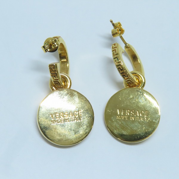 実際に弊社で買取させて頂いたVERSACE/ヴェルサーチ ゴールド メデューサ ピアス 両耳の画像 2枚目