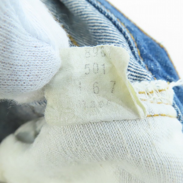 実際に弊社で買取させて頂いたLevis/リーバイス 501 66前期 刻印6/点々 スモールe バックポケットシングル ヴィンテージ デニムパンツ/W29L32の画像 5枚目