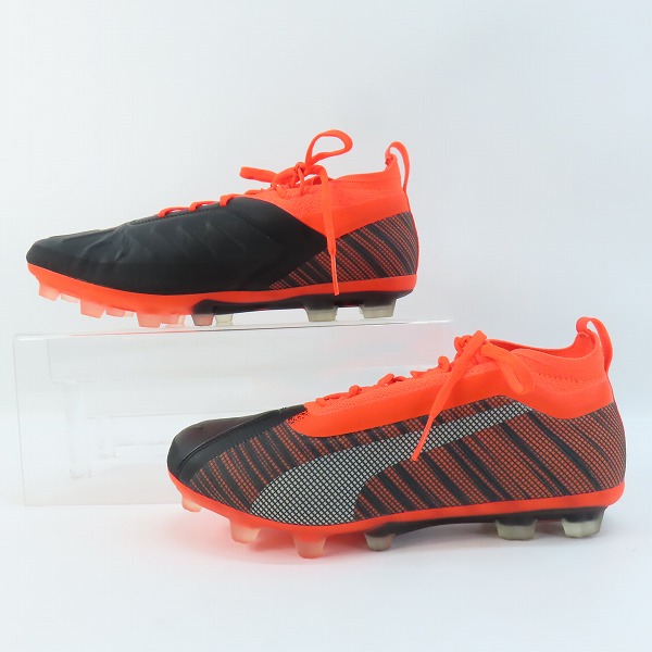 実際に弊社で買取させて頂いたPUMA/プーマ ワン 5.1 HG サッカースパイク/105616-01/26の画像 3枚目