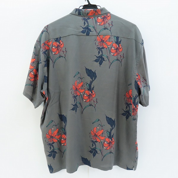 実際に弊社で買取させて頂いたCALEE/キャリー レーヨン混 花柄 半袖シャツ /Lの画像 1枚目