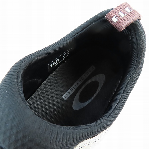 実際に弊社で買取させて頂いたOAKLEY/オークリーFactory Team Flesh スリッポンシューズ FOF100595 /29の画像 4枚目