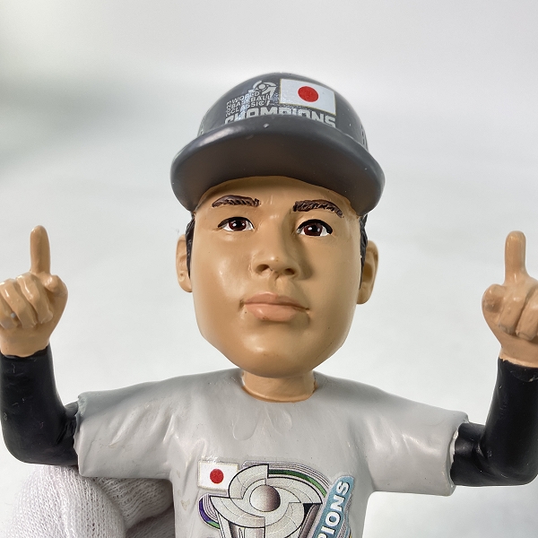 実際に弊社で買取させて頂いたFOCO PLAYER BOBBLE ボブルヘッド  WBC 2023 大谷翔平 優勝ウェア 侍ジャパン 首振り フィギュアの画像 5枚目