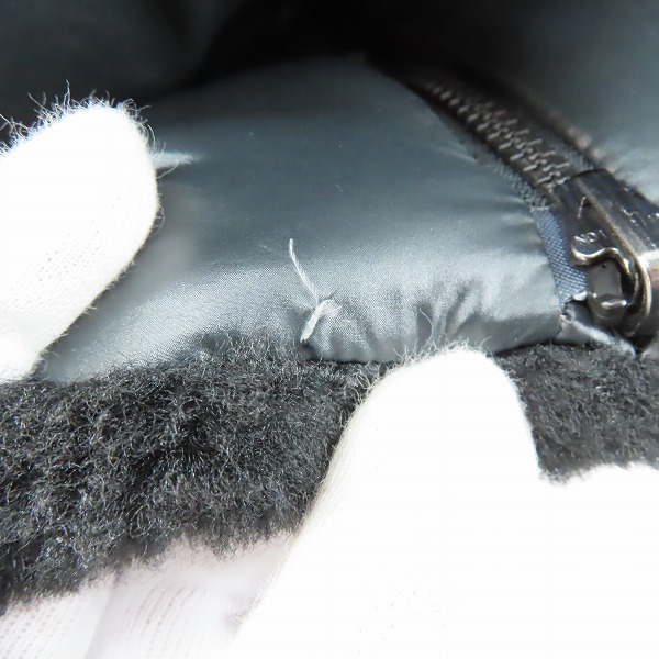 実際に弊社で買取させて頂いた【JPタグ】MONCLER/モンクレール 24AW COLBRICON リバーシブル ベスト BLACK J20911A00148/1の画像 7枚目