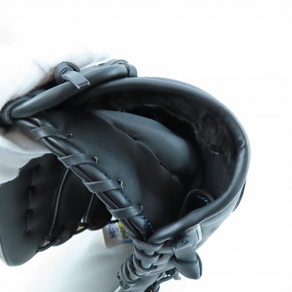 実際に弊社で買取させて頂いた【未使用】asics/アシックス NEOREVIVE MAGICSOFT 軟式用 投手・内野手兼用 グローブ 3121B053の画像 4枚目