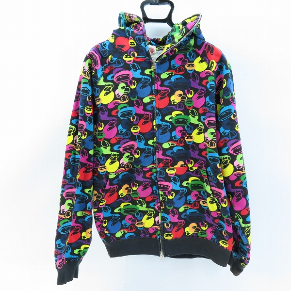 実際に弊社で買取させて頂いたA BATHING APE/アベイシングエイプ マルチカラー 総柄 ジップアップ パーカー/L