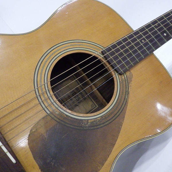 実際に弊社で買取させて頂いた★【使用感有り】YAMAHA/ヤマハ FG-250 アコースティックギター/アコギ グリーンラベル ハードケース付の画像 5枚目