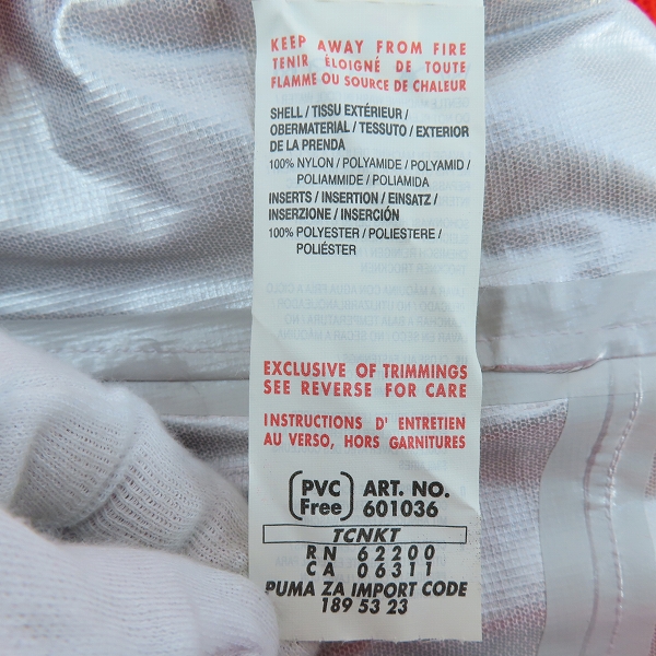 実際に弊社で買取させて頂いたPUMA×FERRARI/プーマ×フェラーリ Marlboro ボーダフォン AMD 袖 パッチ付き ジャケット/Lの画像 3枚目