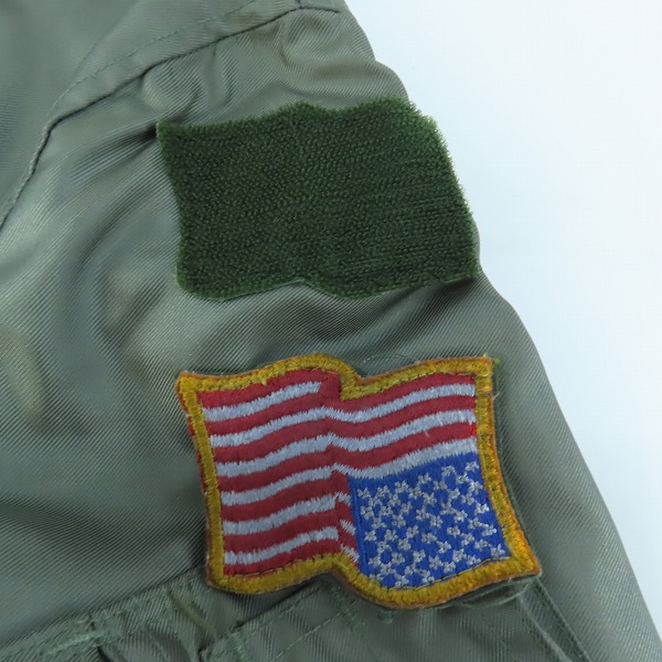 実際に弊社で買取させて頂いたALPHA INDUSTRIES/アルファ インダストリーズ フライトジャケット 8415-01-010-1912 カーキ/Sの画像 3枚目