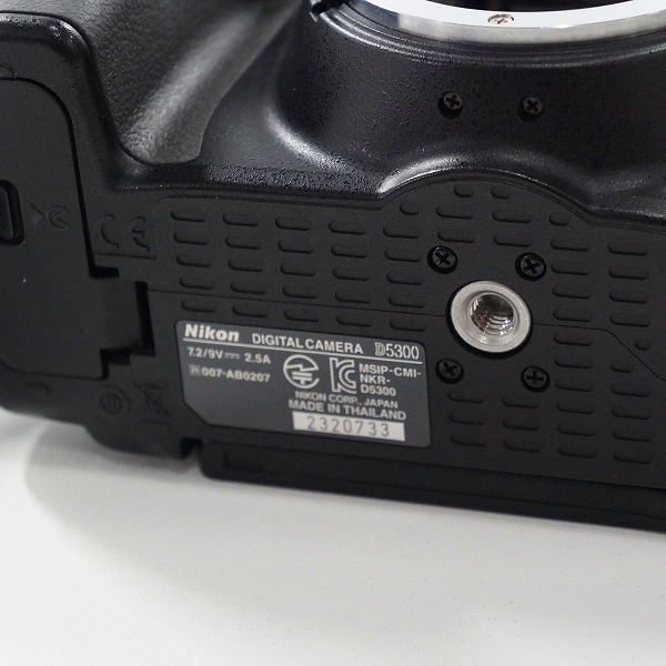 実際に弊社で買取させて頂いたNikon/ニコン D5300 デジタル一眼レフカメラ ボディ 簡易動作確認済みの画像 6枚目