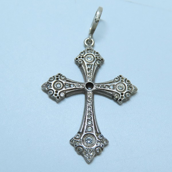 実際に弊社で買取させて頂いたLOREE RODKIN/ローリーロドキン スモールファンシーゴシッククロスペンダント SV925の画像 1枚目