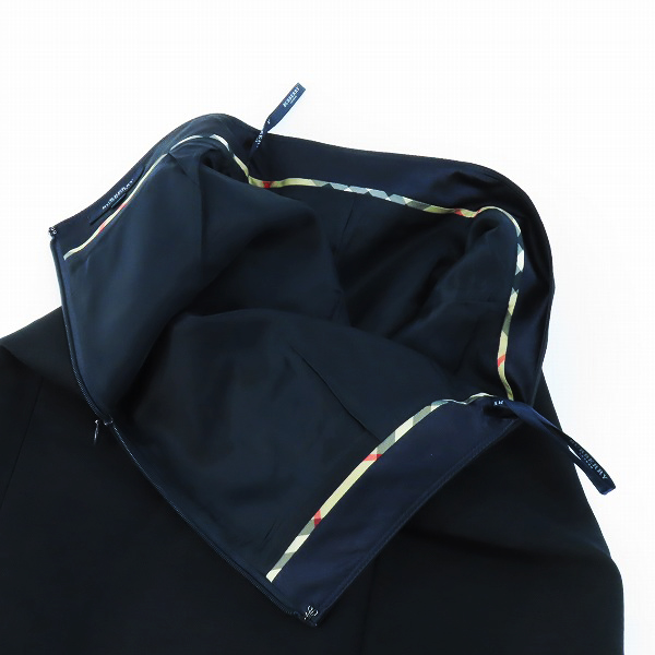 実際に弊社で買取させて頂いたBurberrys/バーバリー タイトスカート レディース/ブラック/FX050-965-28/38の画像 5枚目