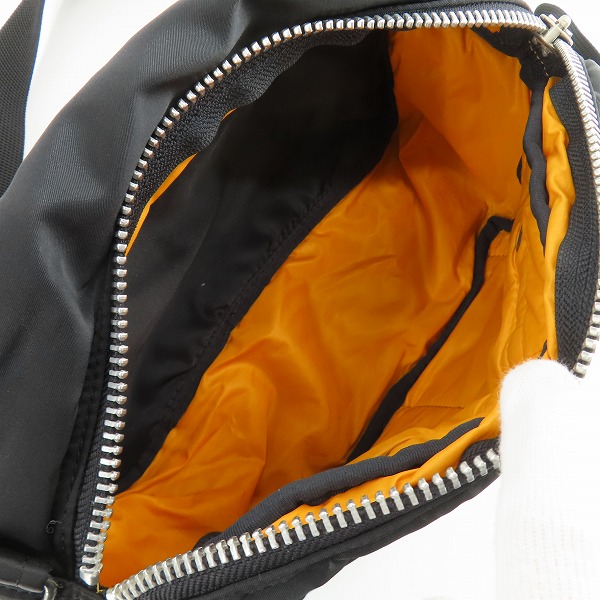 実際に弊社で買取させて頂いたPORTER/ポーター TANKER/タンカー 2WAY ウエストバッグ/ショルダーバッグの画像 4枚目