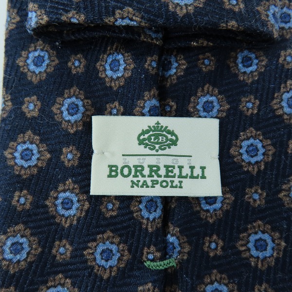 実際に弊社で買取させて頂いたLUIGI BORRELLI/ルイジ ボレッリ 総柄 ネイビー シルク/ウール ネクタイの画像 3枚目