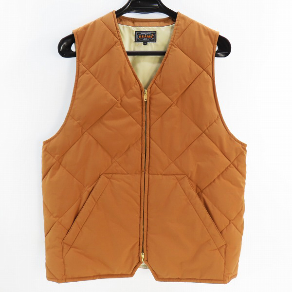 実際に弊社で買取させて頂いたBEAMS PLUS×KOMATSU/ビームスプラス×コマツ プリマロフト パデットベスト 11-06-0840-139 20F-BP009/L