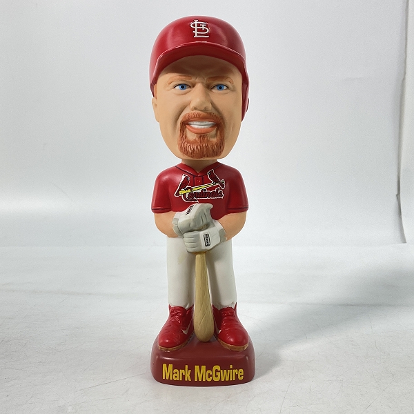 実際に弊社で買取させて頂いたSAM社 Bobbing Head Doll セントルイス・カージナルス MARK McGWIRE ボブルヘッドフィギュア リミテッドエディションの画像 1枚目