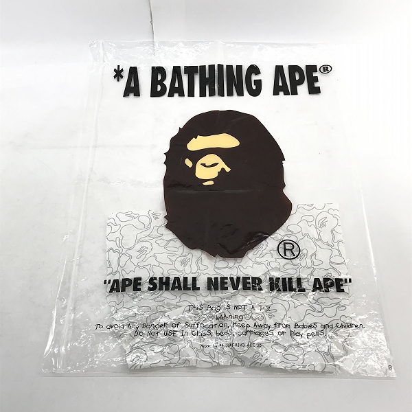 実際に弊社で買取させて頂いた【未使用】A BATHING APE/アベイジングエイプ ABC Camo zip-up Hoodie ボアジャケット 001ZPK801307M/Sの画像 8枚目