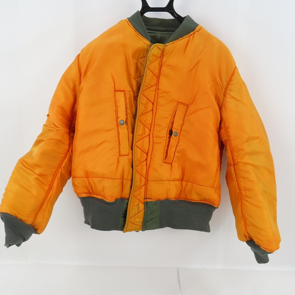 実際に弊社で買取させて頂いたALPHA/アルファ MIL-J-8279D CC刻印ジッパー ヴィンテージ/ビンテージ MA-1 フライトジャケット 1963年製/Mの画像 2枚目