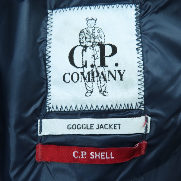 実際に弊社で買取させて頂いたC.P. COMPANY/シーピーカンパニー  Shell Goggle Down Vest シェルゴーグル ダウンベスト/50の画像 4枚目