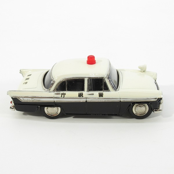 実際に弊社で買取させて頂いたアイアイアドカンパニー FINE MODEL/ファインモデル 1/43 プリンススカイライン パトカー 1960年式 ミニカーの画像 4枚目