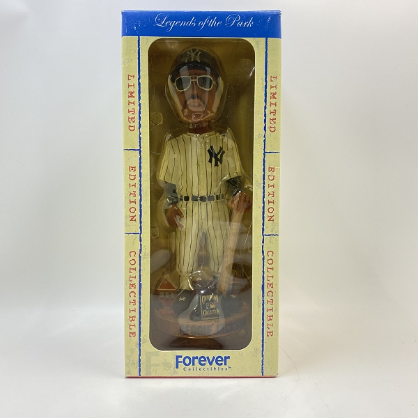 実際に弊社で買取させて頂いたForever Collectibles Legends of the Park ニューヨークヤンキース REGGIE JACKSON/レジー・ジャクソン フィギュア
