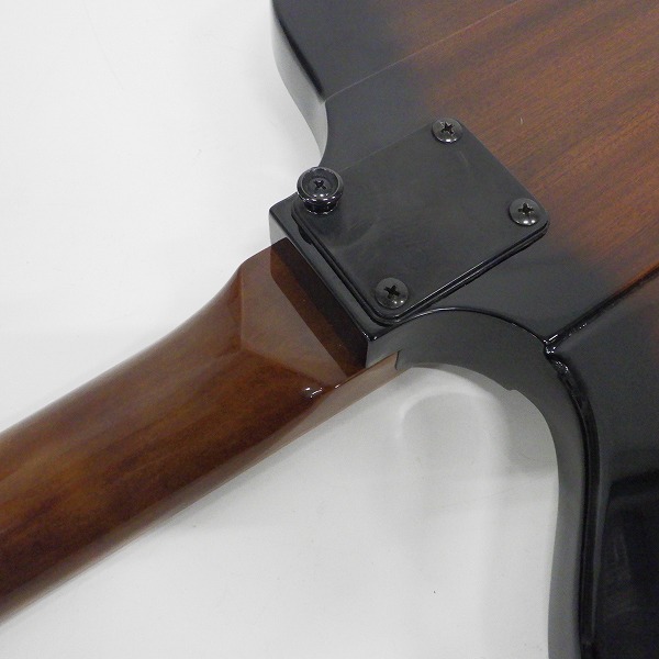 実際に弊社で買取させて頂いた★Epiphone/エピフォン Thunderbird IV/サンダーバード 4弦エレキベース ソフトケース付の画像 8枚目