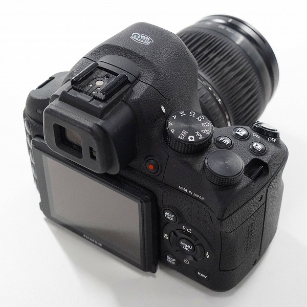 実際に弊社で買取させて頂いたFUJIFILM/富士フィルム X-S1 コンパクトデジタルカメラ 動作未確認の画像 2枚目