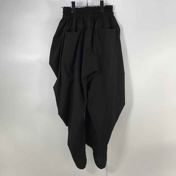 実際に弊社で買取させて頂いたNO ID.BLACK/ノーアイディー ドレープラップイージートラウザーズ 452006-446P/1の画像 1枚目