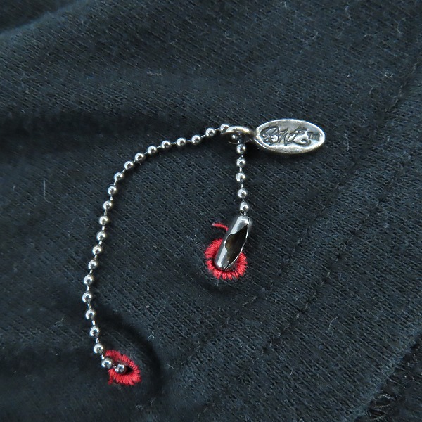 実際に弊社で買取させて頂いたRoen×BILL WALL LEATHER/ビルウォールレザー×ロエン シルバーチャーム付き プリント Tシャツ 78147803 /50の画像 6枚目