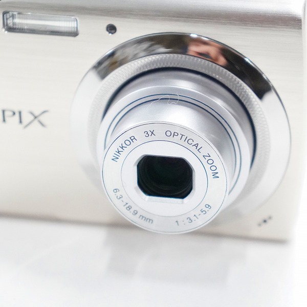 実際に弊社で買取させて頂いたNikon/ニコン COOLPIX S230 クールピクス コンパクトデジタルカメラ 動作確認済みの画像 1枚目