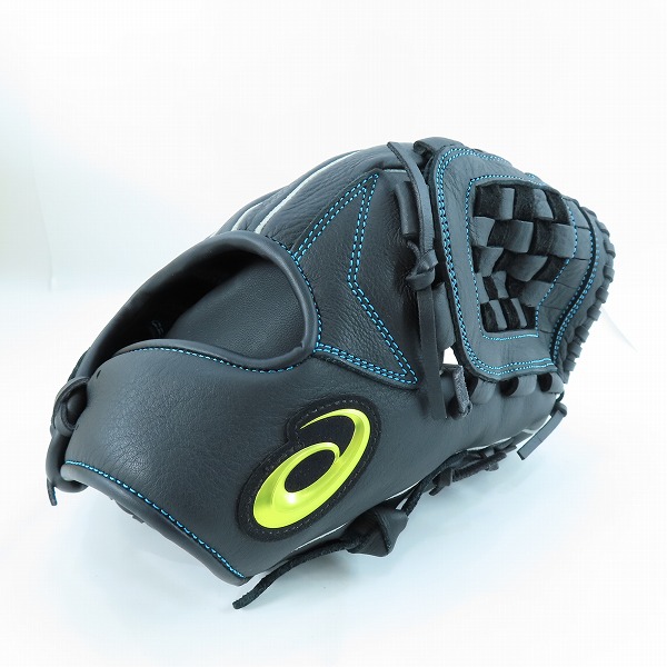 実際に弊社で買取させて頂いた【未使用】asics/アシックス NEOREVIVE MAGICSOFT 軟式用 投手・内野手兼用 グローブ 3121B053