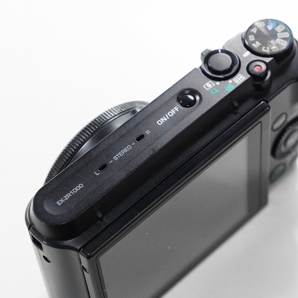 実際に弊社で買取させて頂いたCASIO/カシオ EXILIM EX-ZR1000 コンパクトデジタルカメラ 動作未確認の画像 3枚目