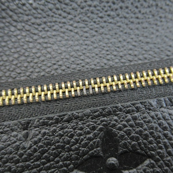 実際に弊社で買取させて頂いたLOUIS VUITTON/ルイヴィトン モノグラム アンプラント 三つ折り財布 ウォレット ブラックの画像 7枚目