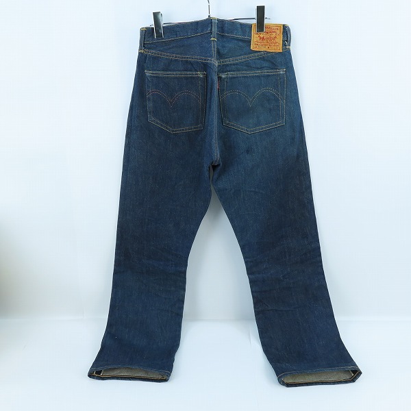 実際に弊社で買取させて頂いたLEVI'S/リーバイス S501XX 44年復刻 大戦モデル バレンシア工場 米国製 555刻印 デニムパンツ 44501-0022/W33L36の画像 1枚目