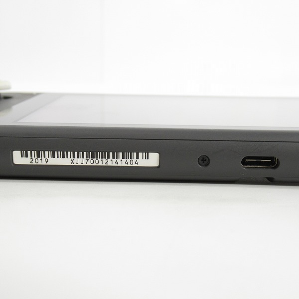 実際に弊社で買取させて頂いた任天堂 Nintendo Switch Lite/ニンテンドー スイッチ ライト グレー 本体 HDH-001【簡易動作確認済】の画像 2枚目