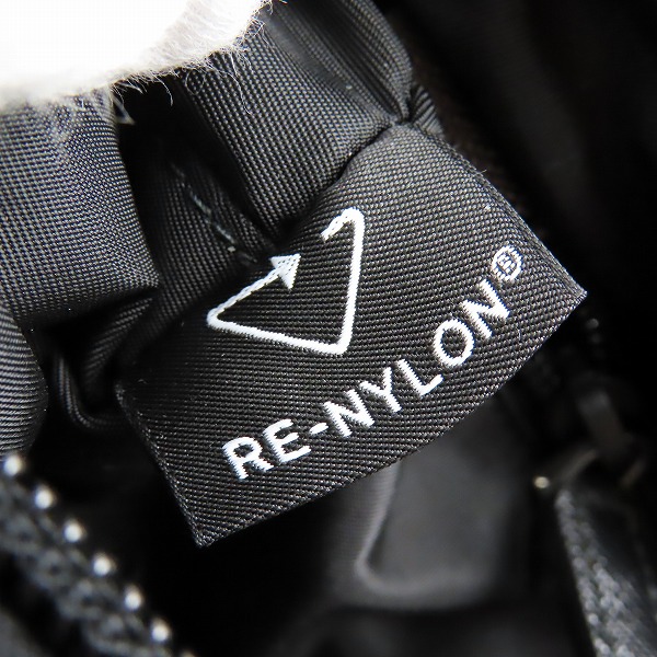 実際に弊社で買取させて頂いたPRADA/プラダ Re-Nylon xサフィアーノレザー トラベルポーチの画像 6枚目