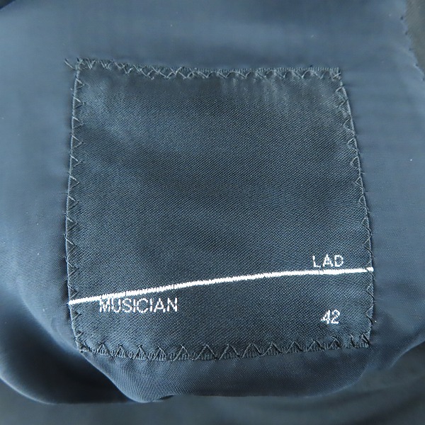 実際に弊社で買取させて頂いたLAD MUSICIAN/ラッドミュージシャン ウール セットアップスーツ 2117-302/2117-551/42の画像 2枚目