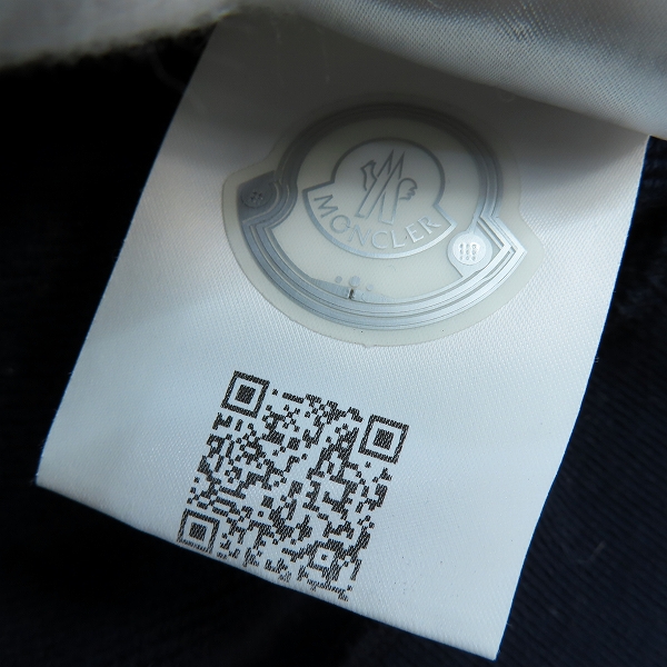 実際に弊社で買取させて頂いた【JPタグ】MONCLER/モンクレール タイダイ/トリコロール フーディ パーカー F10918G71060/XXLの画像 5枚目