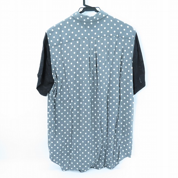 実際に弊社で買取させて頂いたBLACK COMME des GARCONS/ブラックコムデギャルソン ドット切替 ショートスリーブシャツ 1E-B013/AD2019 XLの画像 1枚目
