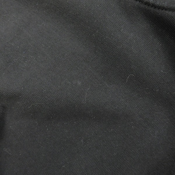 実際に弊社で買取させて頂いた【JPタグ】MONCLER/モンクレール ロゴプリント 長袖Tシャツ ブラック I20978D00001/XLの画像 9枚目