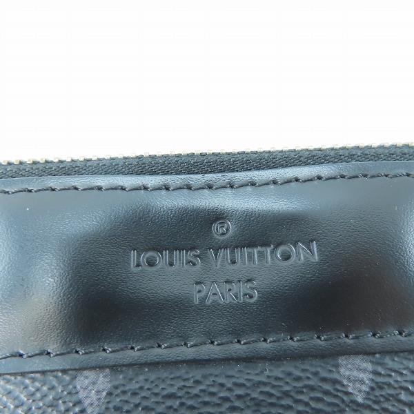 実際に弊社で買取させて頂いたLOUIS VUITTON/ルイヴィトン モノグラム エクリプス ポシェット ディスカバリー ポーチ/クラッチバッグ M62291の画像 4枚目